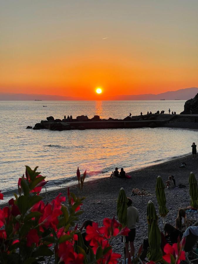 La Lampara Camogli Exterior photo